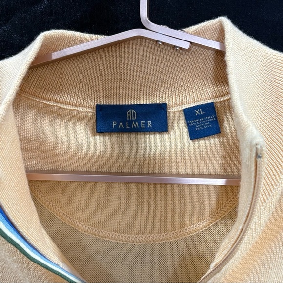 2/$25Arnold Palmer Men's XL Beige Tan Zip Up Sweater Excellent Condition - Picture 4 of 9